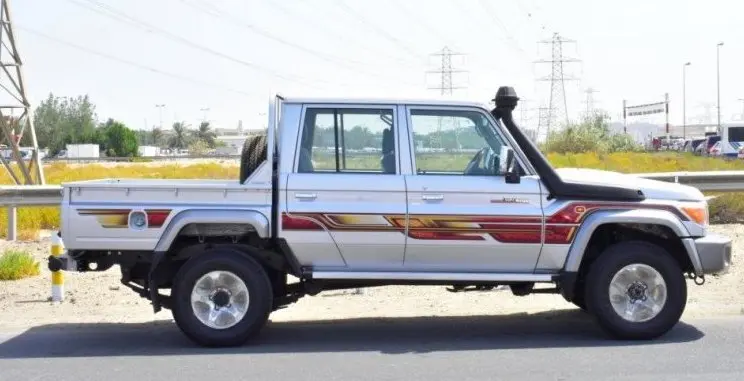  2016 TO YO TA LAND CRUISER грузовик для пикапа