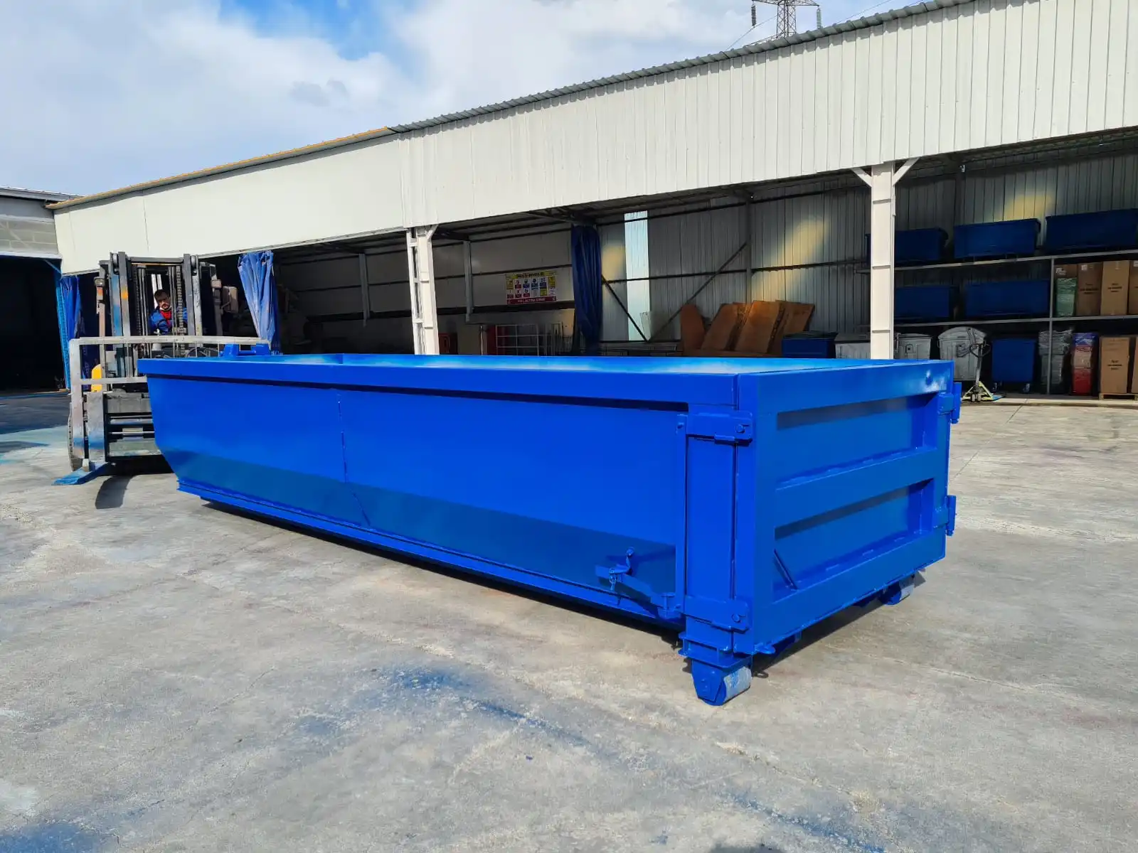 
20 yard Tube Roll Container 