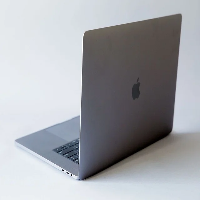 
Used Laptops Top quality best Price Bulk Quantity available Wholesale dealer 