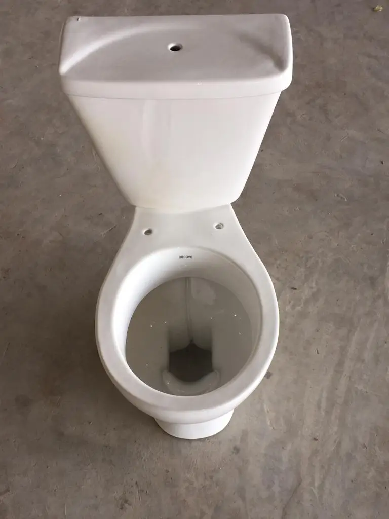  Итальянская керамическая санитарная посуда из двух частей для унитаза Сделано в Индии