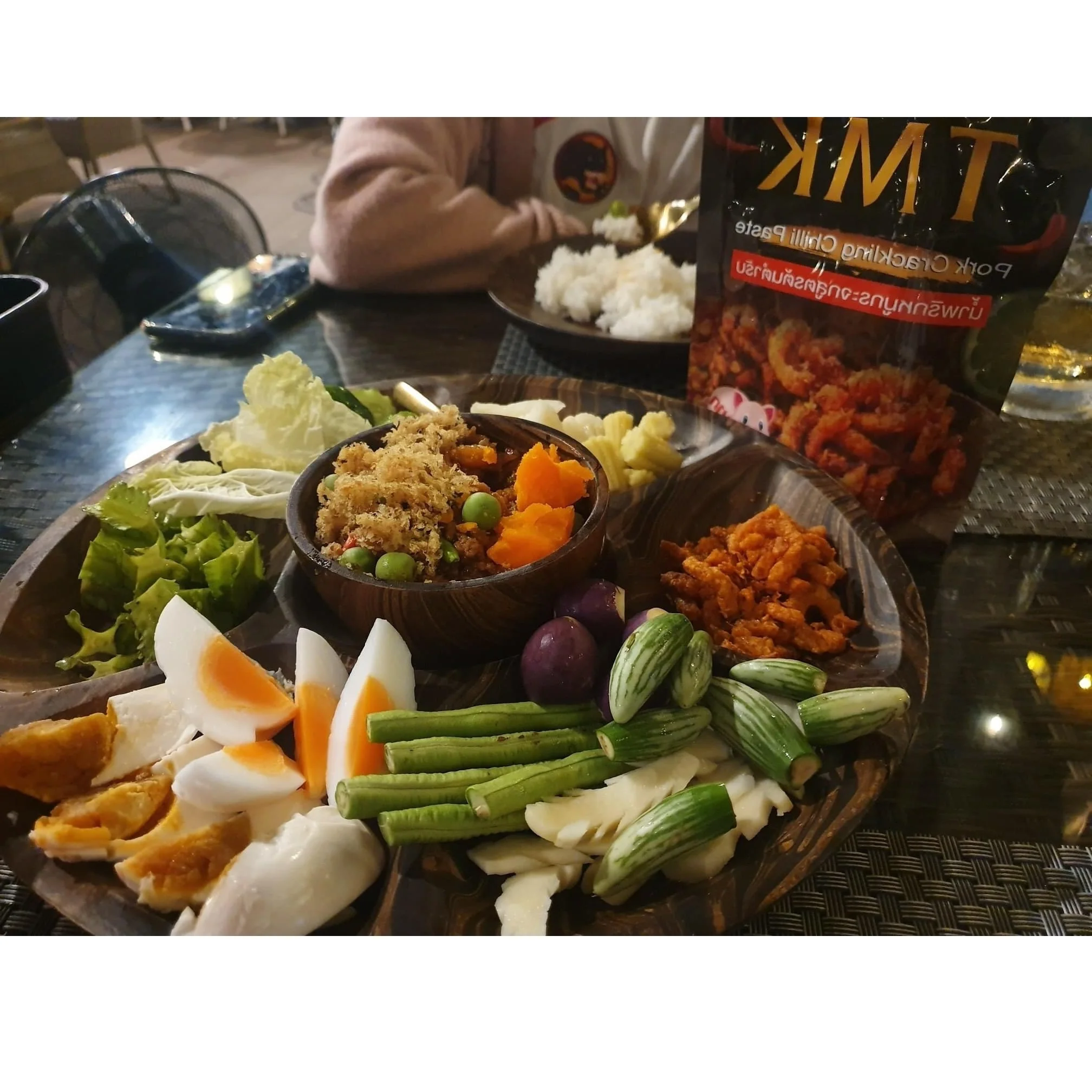 ISO Certification For Premium Extremely Spicy Premium Pork Crackling Chilli Paste From Thailand