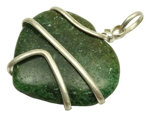 Wholesale green jade stone heart shape wire wrapped Necklace Pendant power pendant healing crystal stone