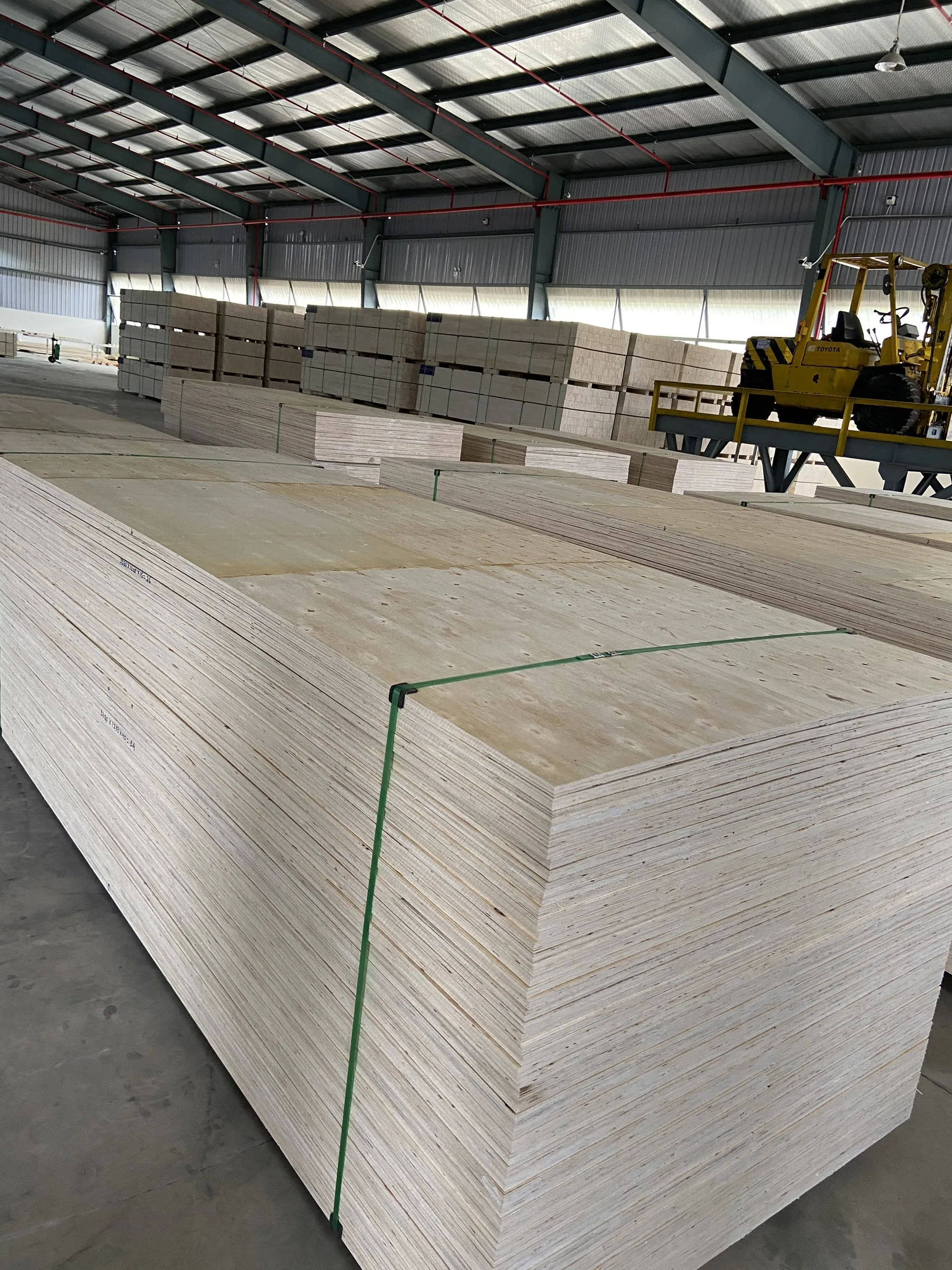 3980mm LVL for moulding frame