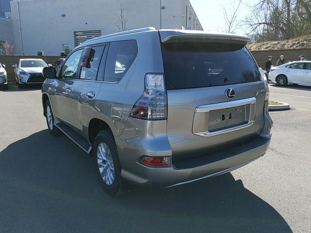 2020 LEXUS GX 460 4.jpg