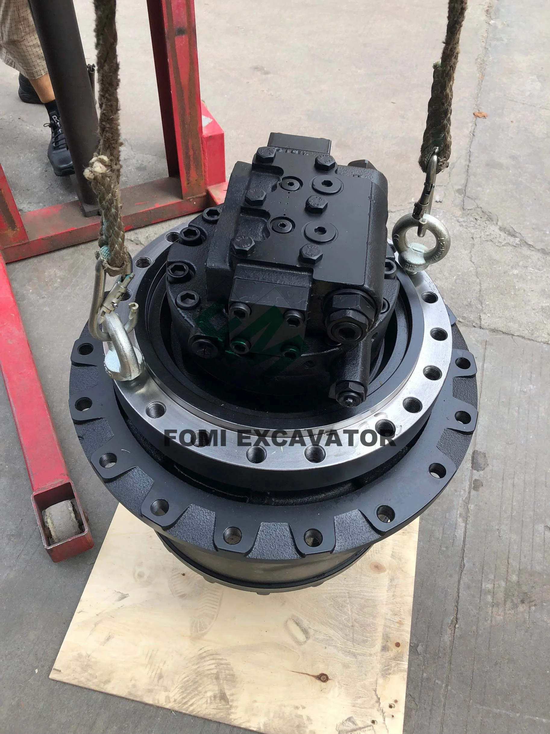 FOMI VOE14528732 Excavator Travel Motor EC210 EC210B Final Drive 14528732 For Volvo EC210 Travel Motor 7117-30030