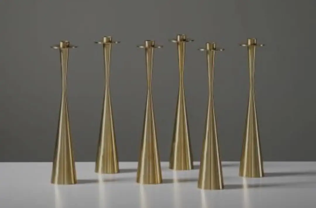 Золотой подсвечник