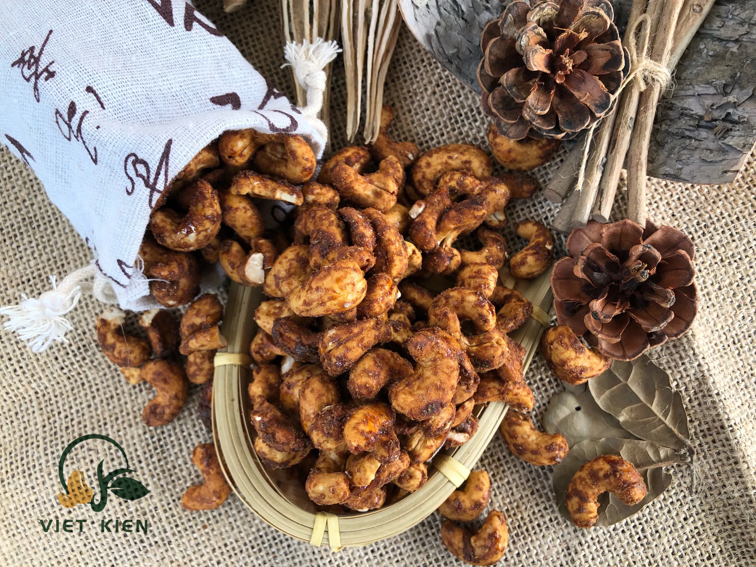 
New And Hot Product Made In Vietnam Reputable Company High Quality Cashew Nuts With Choco Flavor Products In Bulk Contact Now 