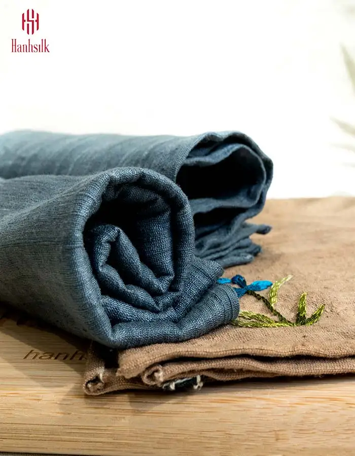 Hanhsilk Pairing And Embroidering For All Seasons Customizable Design Handkerchief SB01 from Vietnam