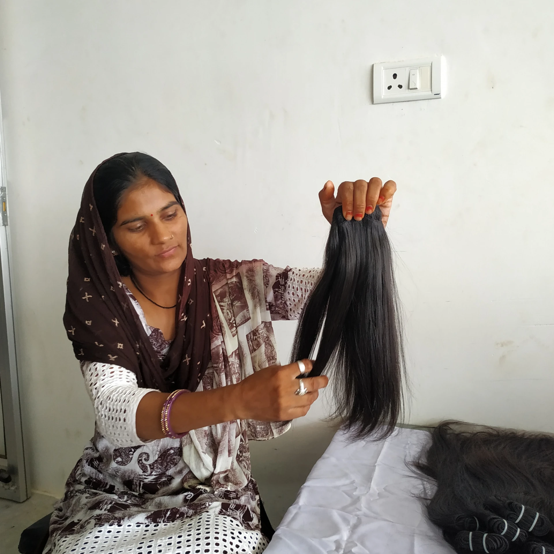 Straight unprocessed wholesale  closure peruvian human hair