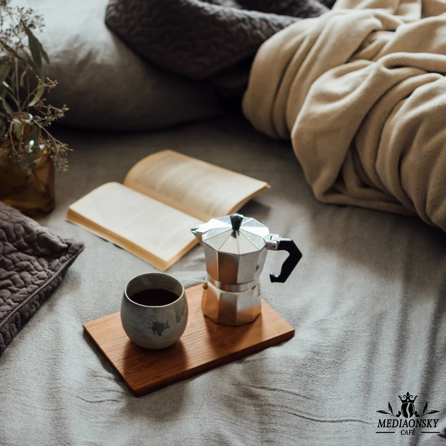 
2021 Premium Espresso Coffee Blend - 250g Arabica Blend 1016 - Whole Arabica Coffee Beans - MEDIAONSKY CAFE 