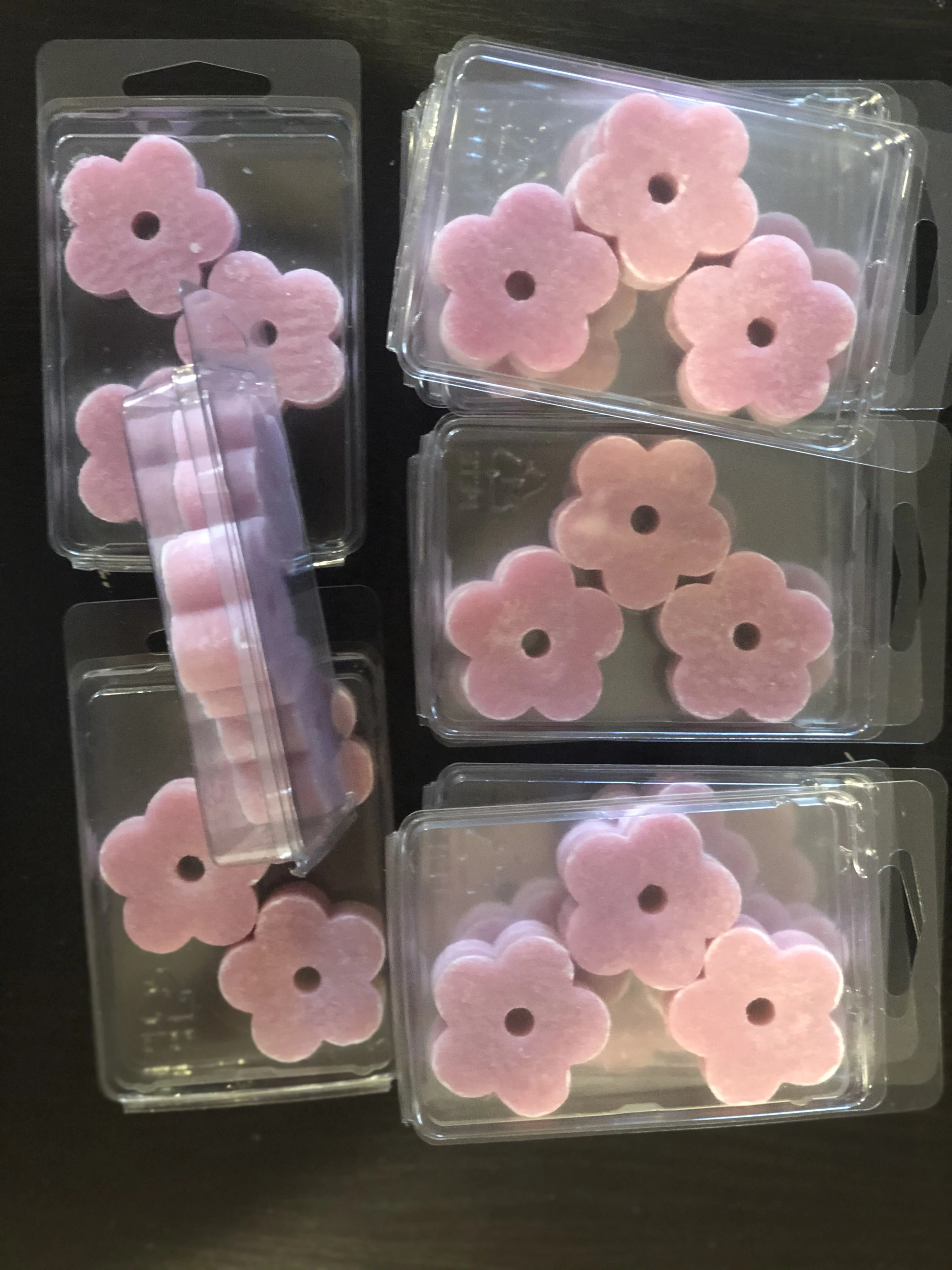 
Home Fragrance 3 pack of No-Melt Wax Melts - no mess or hot wax! For use with wax or candle warmers 