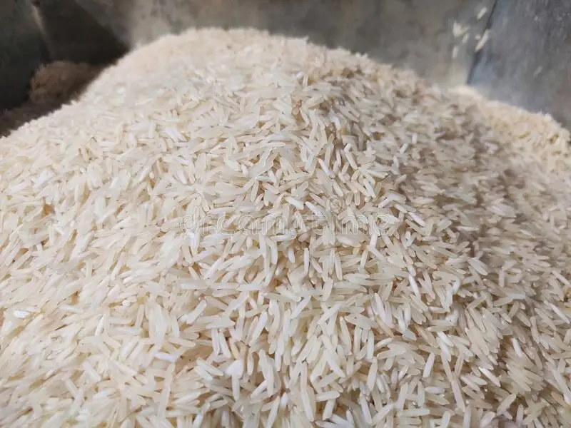Cheap Price  1121 Basmati White Extra Long Grain Rice