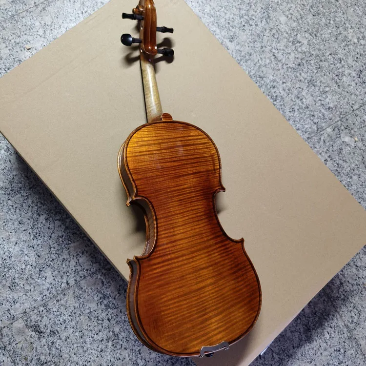 handmade violin 2.jpg