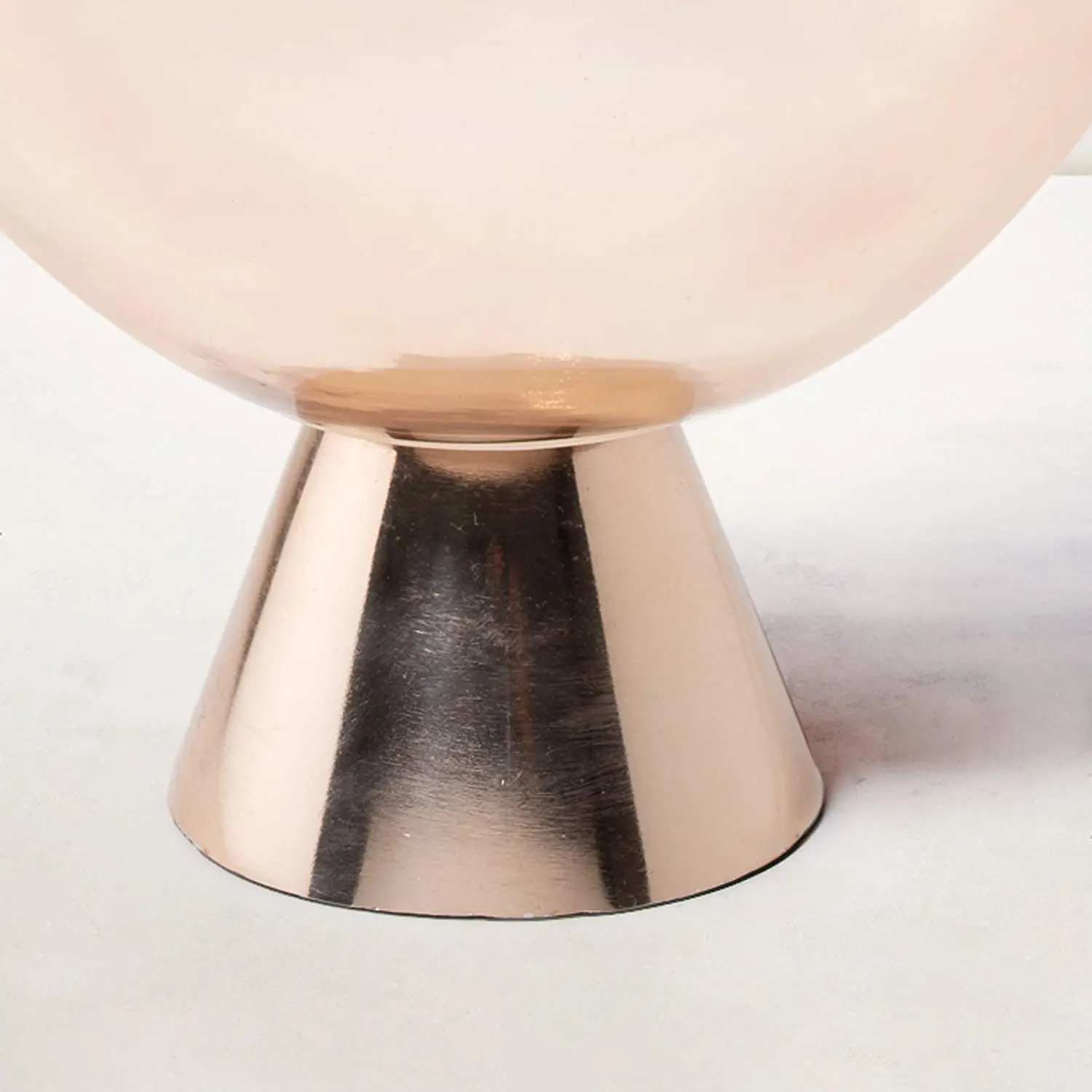 Rose Gold Fancy Bowl for Kitchen Counters Table Centerpiece Farmhouse Decor Party Holiday Decoration Vegetables Bowl.