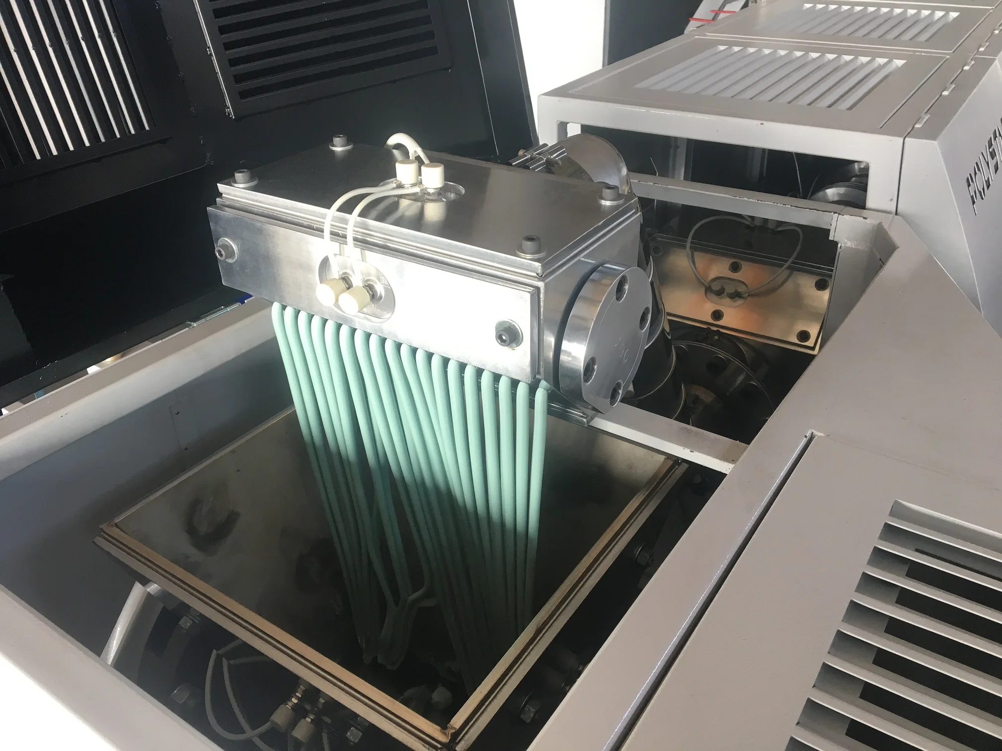 Тройная линия для переработки пленочного лома с принтом