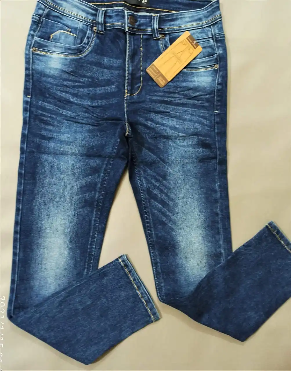 Джинсы Брюки большой выбор подержанных машин для мужских и женских превышения