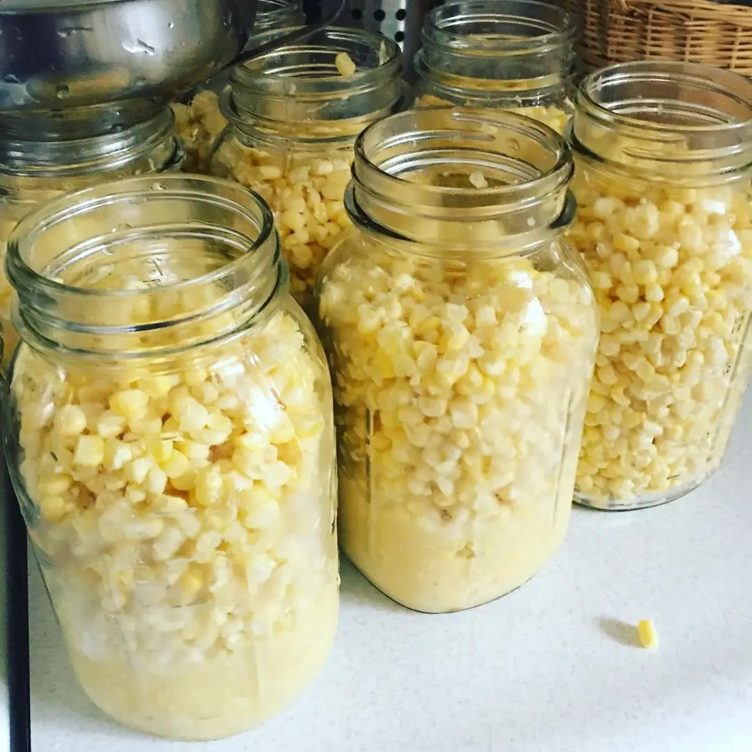 Консервированная сладкая кукуруза