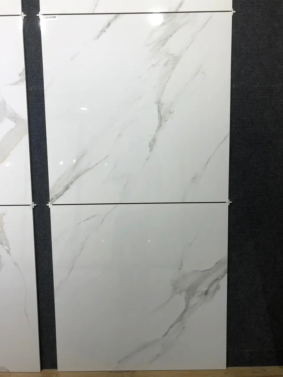 White Carrara Marble look porcelain tiles 80x80cm for USA