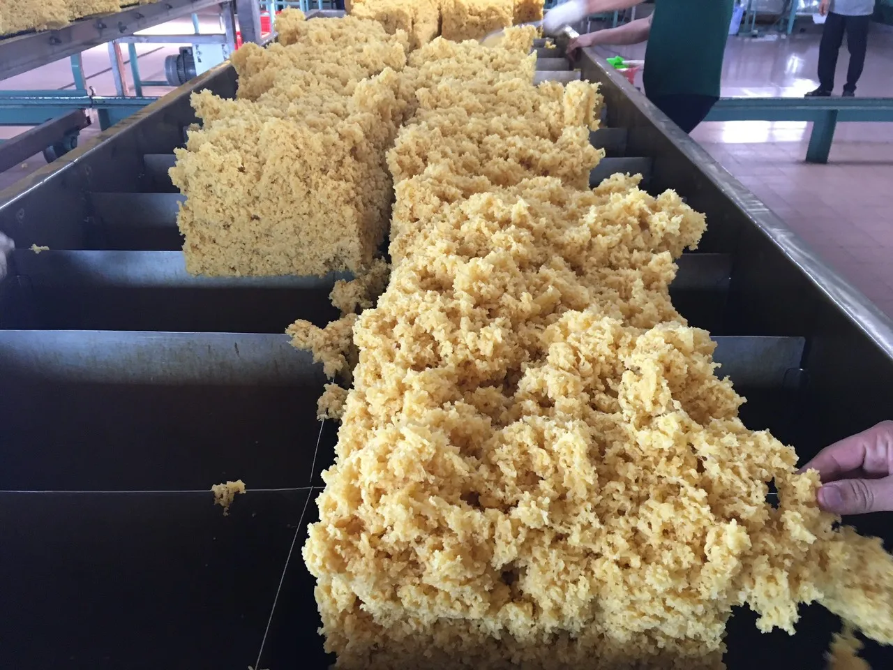 Желтый натуральный каучук Svr3l Натуральный Необработанный