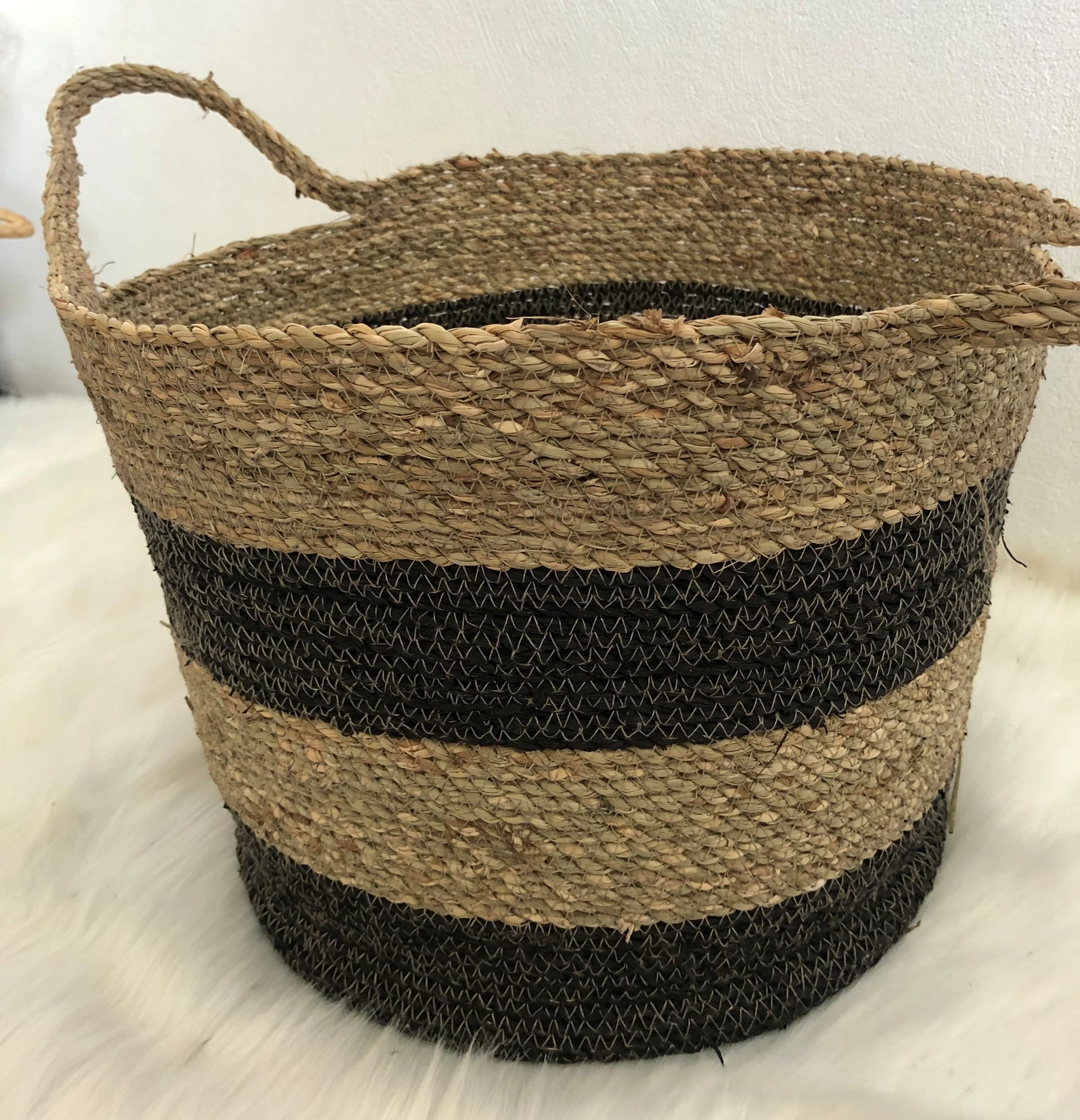 2022 Sea Grass Basket With Handles - Natural Black And Brown Striped Sedge Basket For Home Decoration, Laundry, Picnic