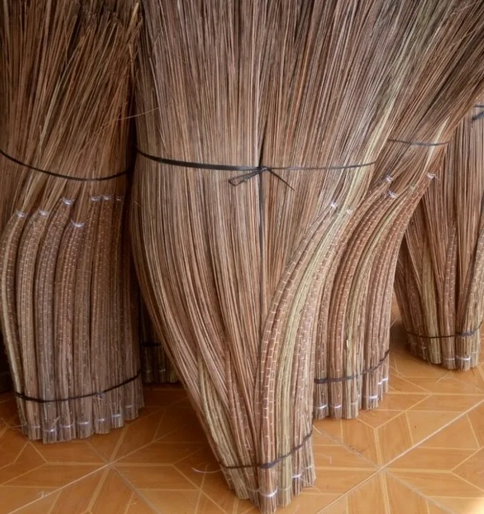 Eco friendly broom stick/ cheap price coconut broom stick/ coconut broom stick +84 896626401