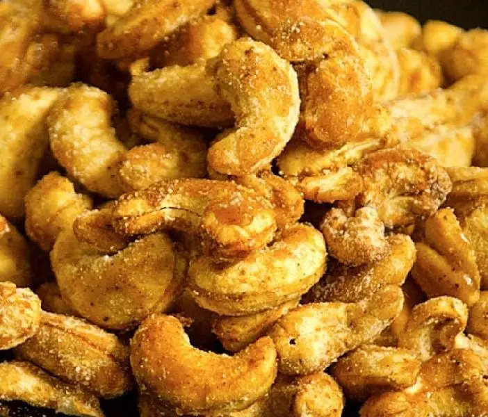 
Honey Roasted Cashew Surrounded By Super Honey Layers Shipping From Vietnam 