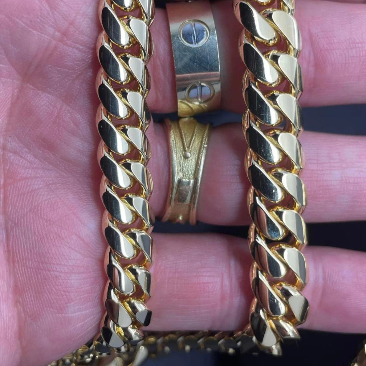 10k Real Gold Miami Cuban Links Imported from Italy Excellent Gold Quality + Craftsmanship FedEx Insured Shipping for USA Canada