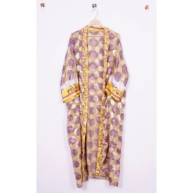 Женское длинное шелковое кимоно в стиле бохо мягкое с запахом индийское цветочное для мамочек