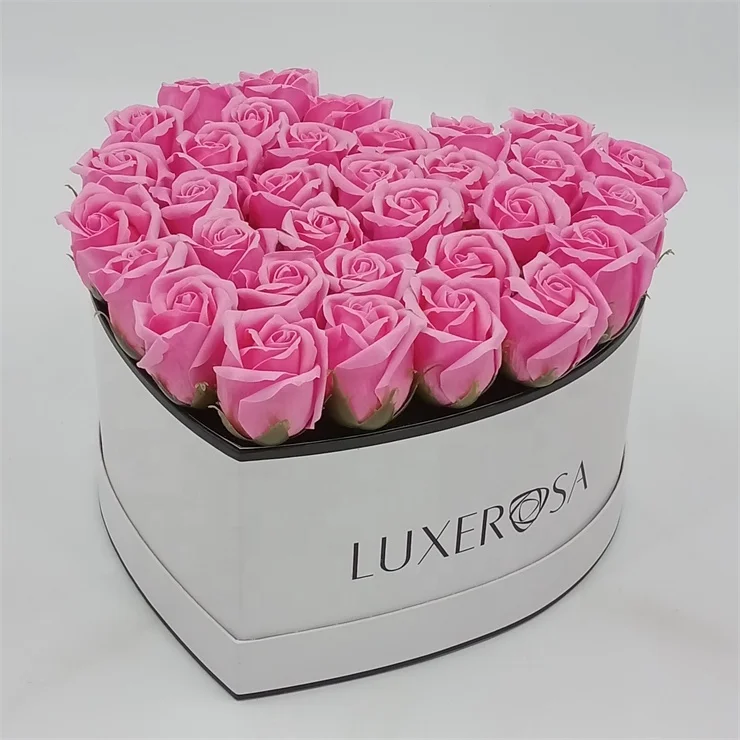 Custom Logo Fancy Heart Bouquet Box Paper Packaging Box for Flower