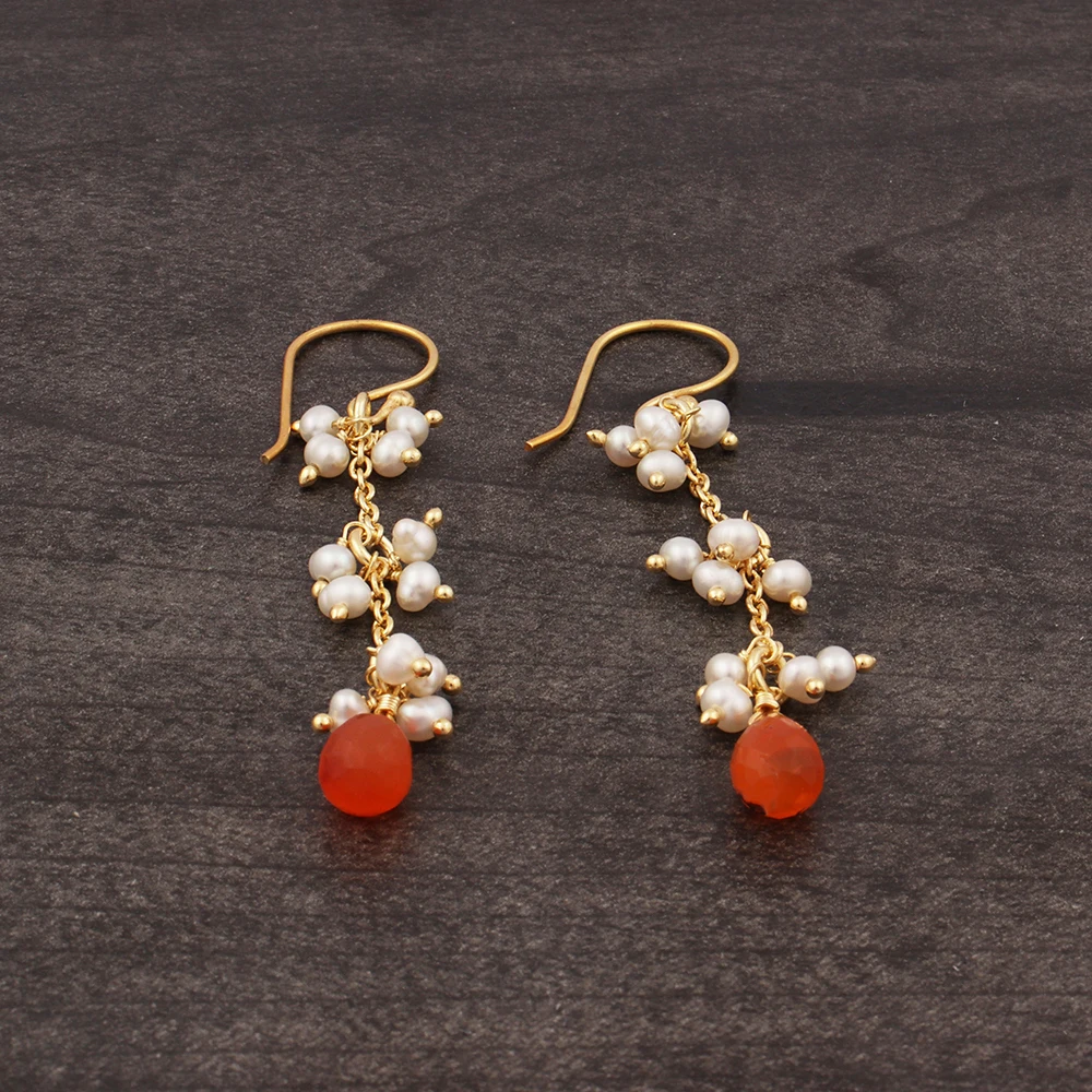 Mode Joyas, Gold Plated Brass Metal Red Carnelian Gemstone Hook Earring Round Stone & Brass Heart Charm Earrings Jewelry. E-585