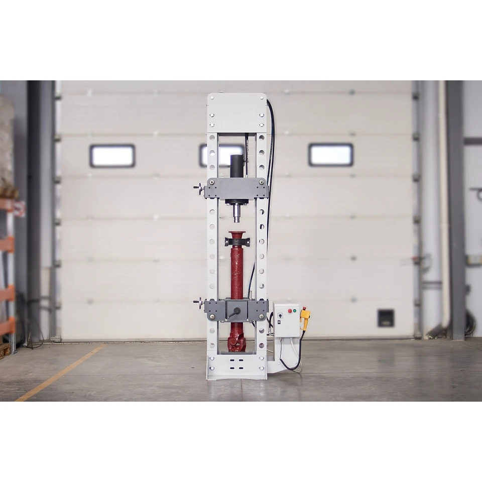 
Press for assembly of cardan shafts and replacement of intermediate bearings GOLIATH 