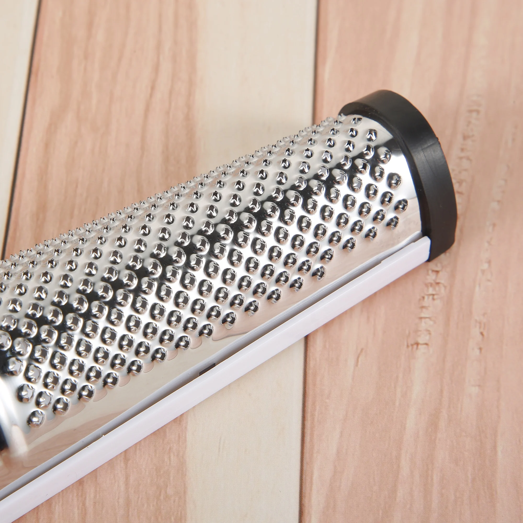Splendid 304 S/S Nutmeg Grater with Plastic Back Side & Foot for Food Parmesan Cheese Ginger Vegetables Lemon Garlic Chocolate