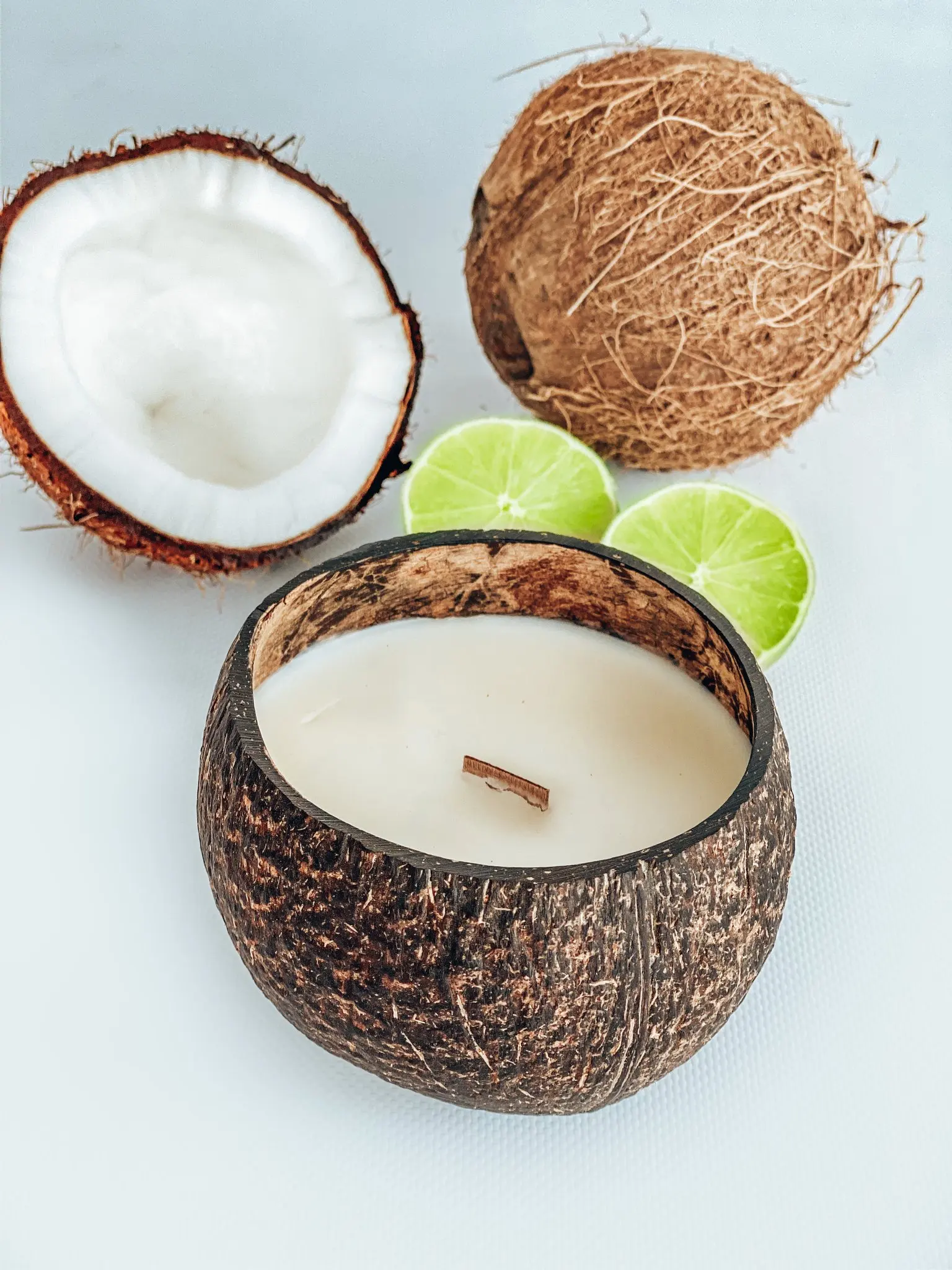 Viet Nam Coconut Candle in Husk Coconut Shell Candle With High Quality Wood Wicks 0084947900124