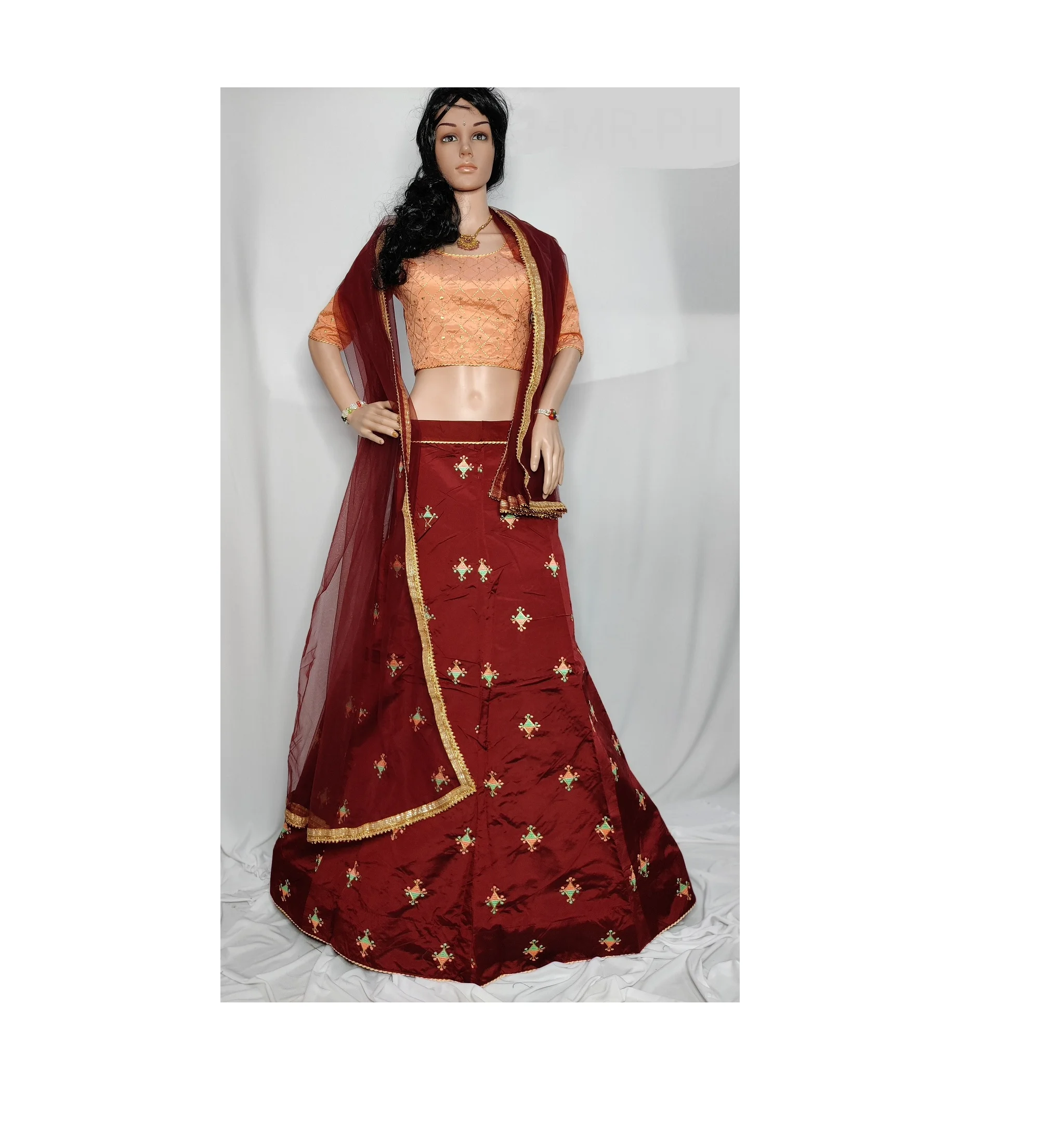 
WOAIS LEHENGA CHOLI 