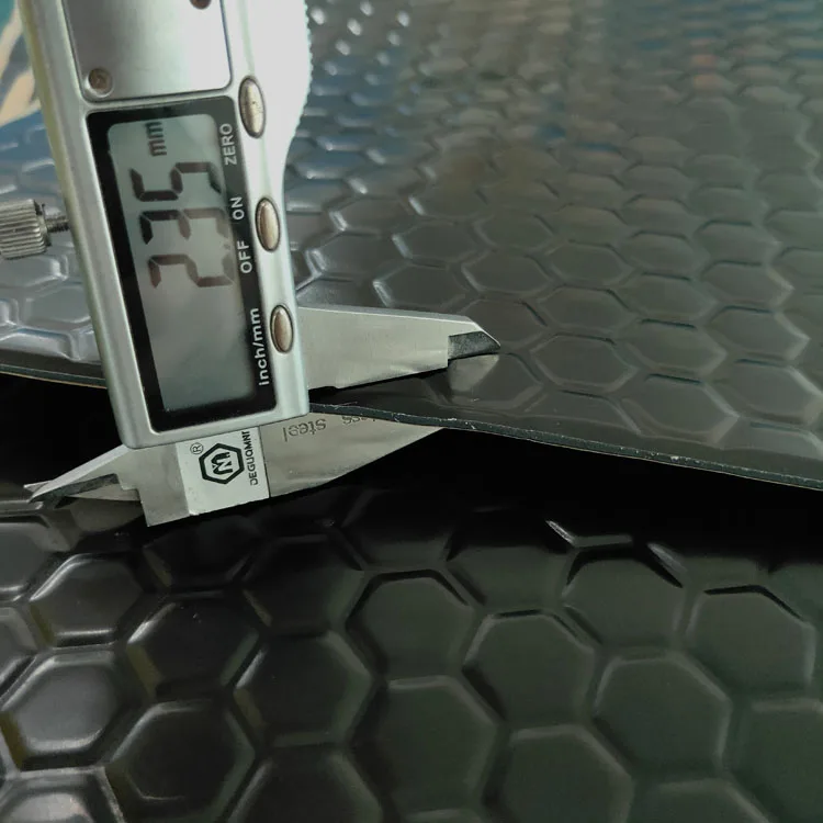 Sound deadening insulation / car sound deaden