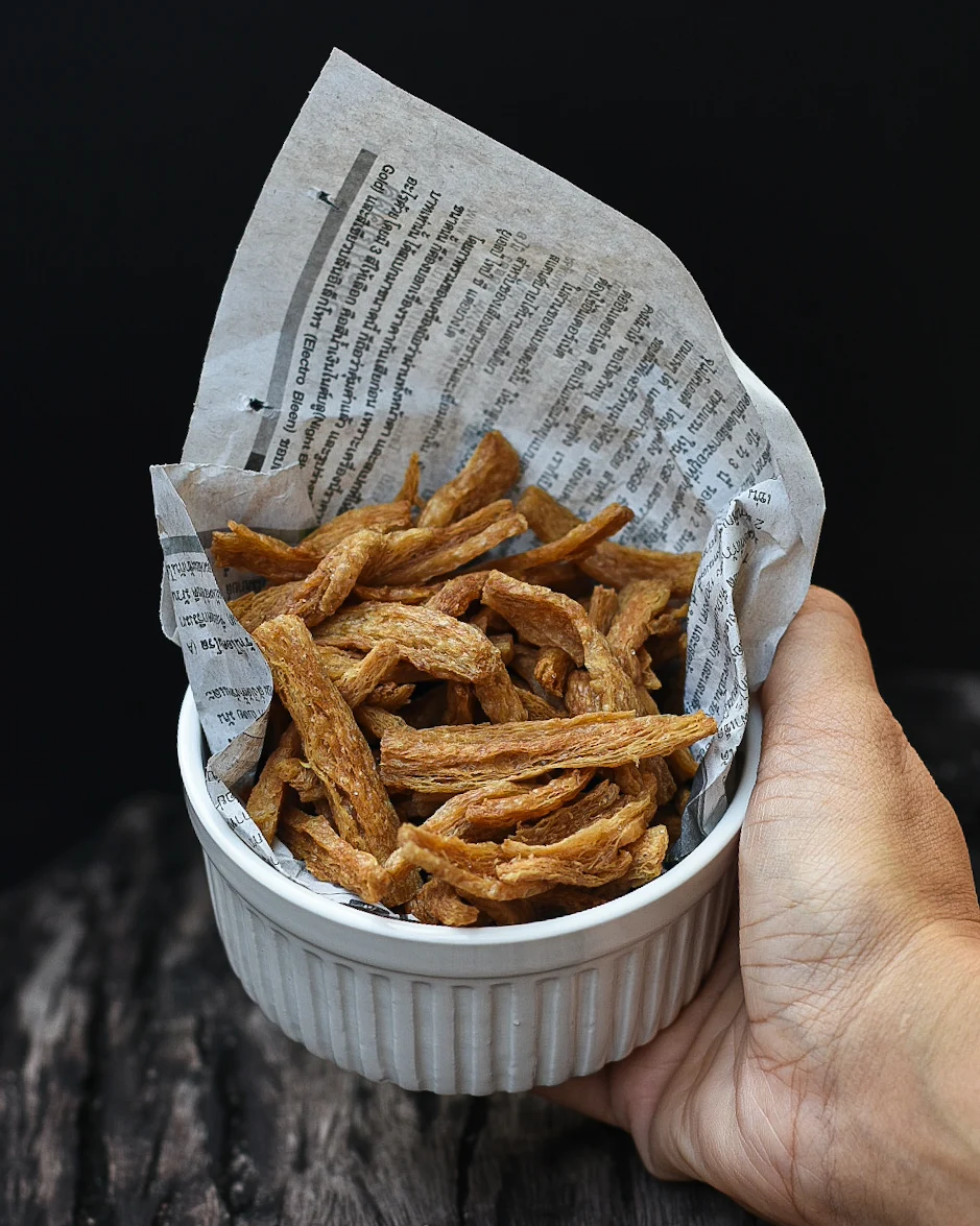 Grain Snack Soy Protein Crisps Tomyum Flavor From LIL SHEEP Thailand Vegan Snack High Quality Healthy Vegetable Snacks