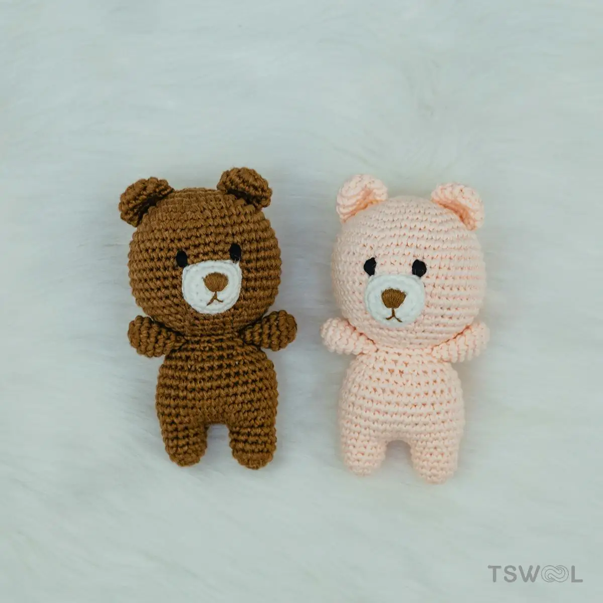 
Top Sale From Viet Nam 2021 100% Handmade Amigurumi Crochet Colorful Bunny Rabbit Stuffed Soft Toys Knitting Animals for Baby 
