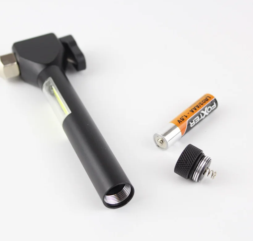 Multi Functional 4 in 1 Car Safety Emergency Escape Hammer with LED Flashlight Window Breaker