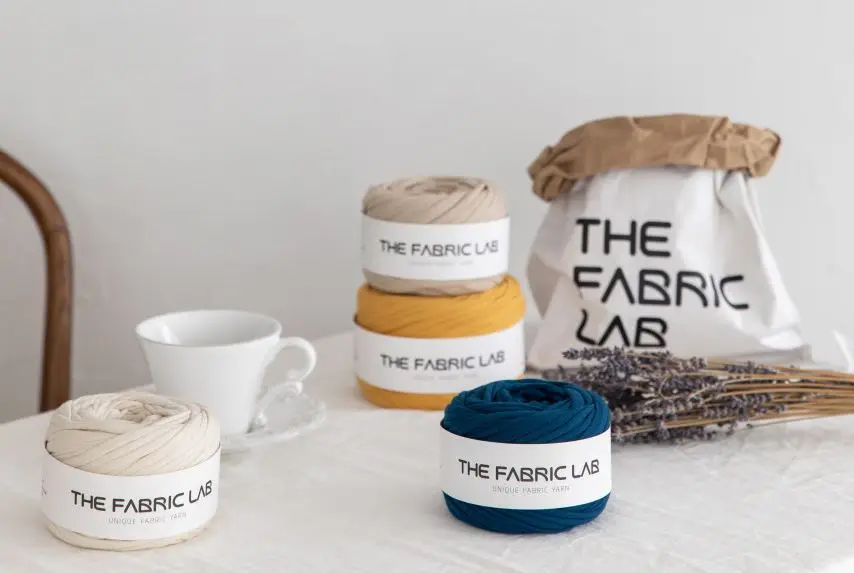 FABRIC YARN, 300GR (19 COLOR)