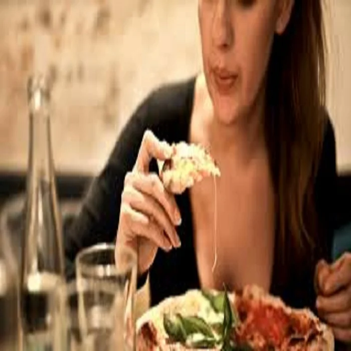 CURE FIT FOOD DELIVERY APPS / SWIGGY FOOD DELIVERY APP