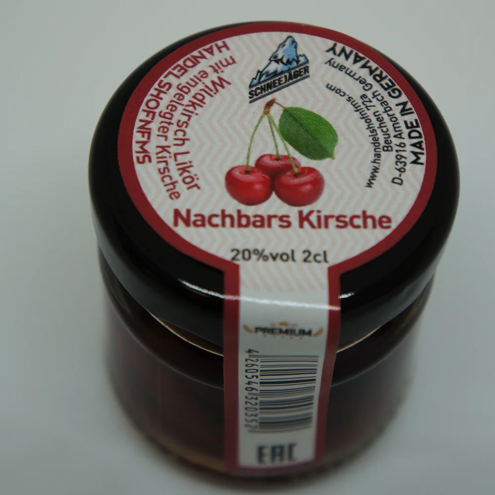 Коктейльный Вишневый бренди с ягодами внутри 20% Schneejager