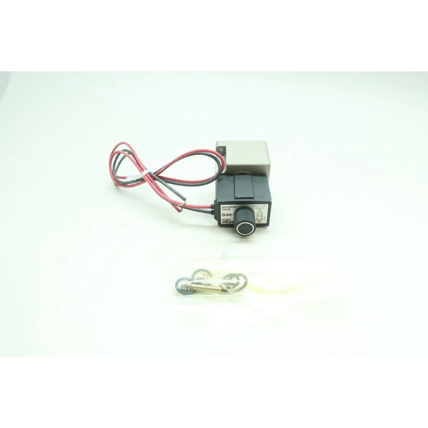 SMC VO317-5H 24V-DC SOLENOID VALVE
