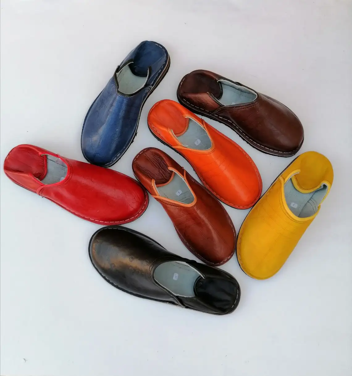 Тапочки из натуральной кожи сделанные вручную