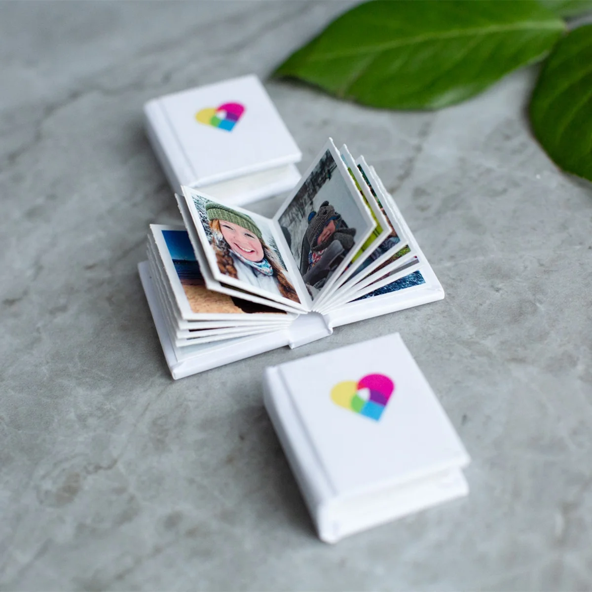 Digital Machine Print a Musical Sleeve Book With Gold Foil Stamping Cover Receipt Books  Machinery Automatic Printing For Kids