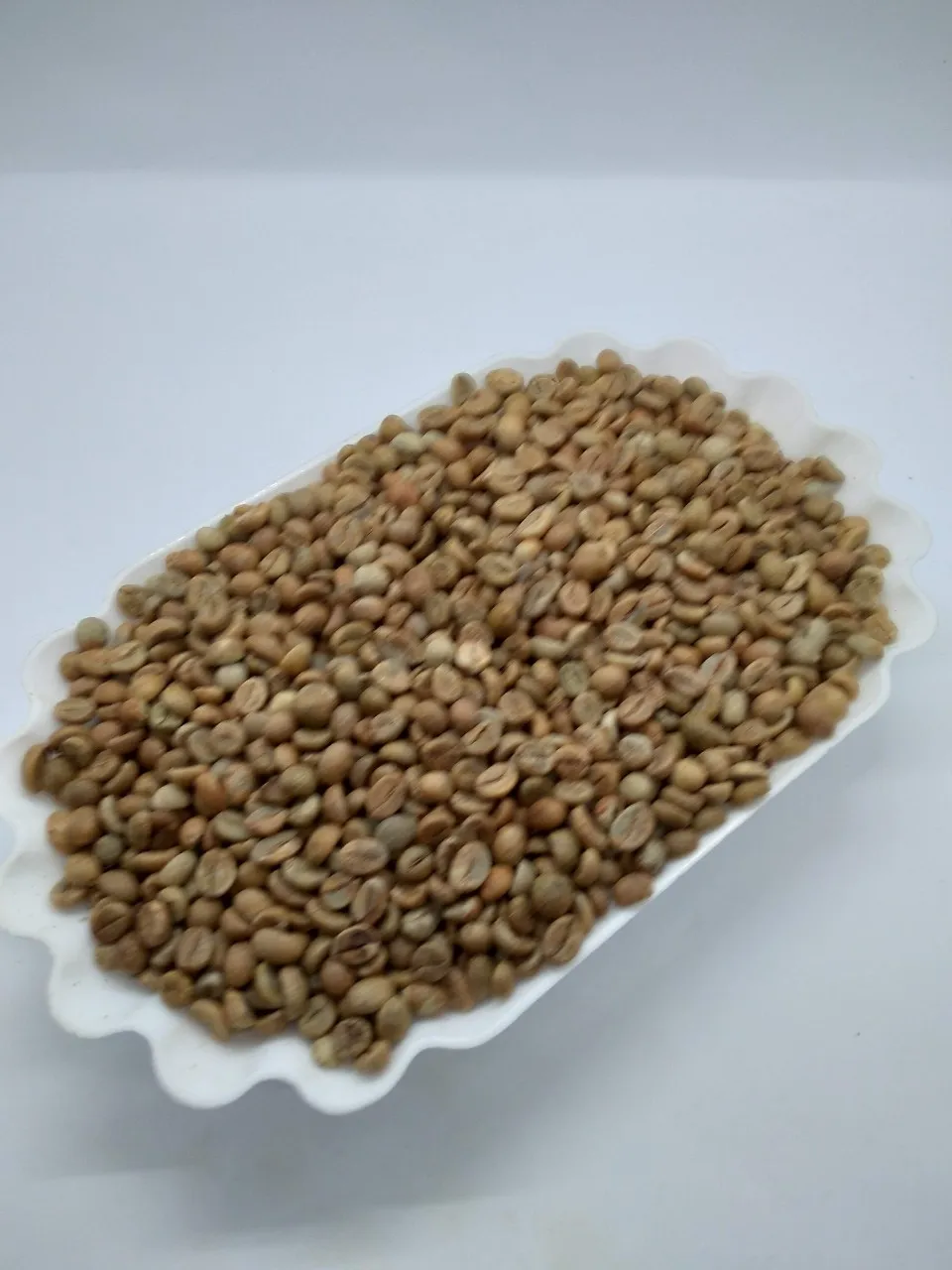 Заводская цена кофейные зерна жареные 100% Арабика вьетнамские зеленые кофе в зернах