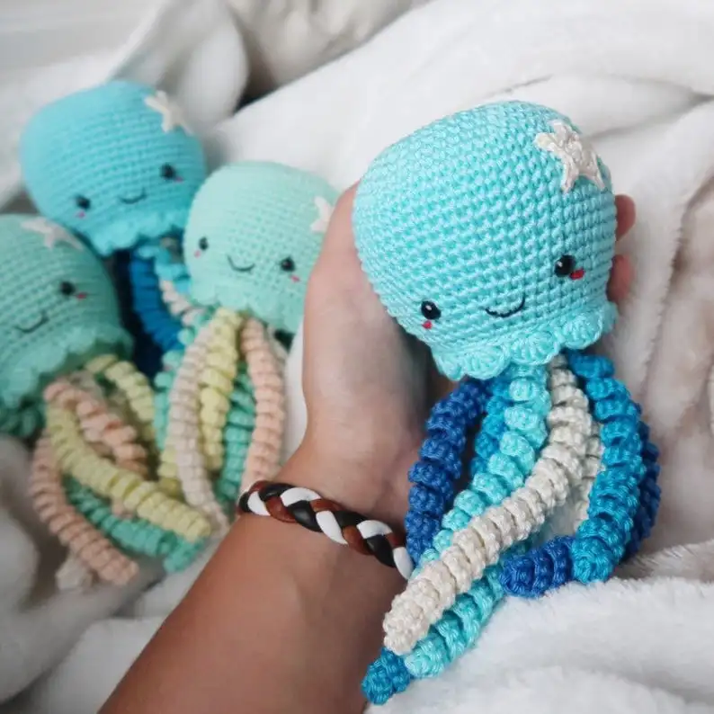 
2021 Safe for kids Cute stuffed Crochet Octopus toy, Amigurumi Baby Toy VNPRO Handmade crochet baby playpens 
