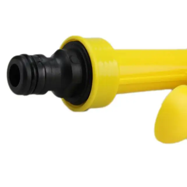 Innovative Garden Plastic Grip Garden Hose Nozzle Hand Sprayer, Nozzle with Locking Spray Lever