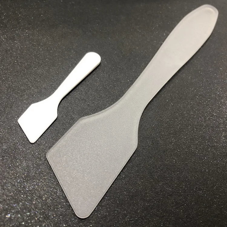 
spatula small cosmetic 