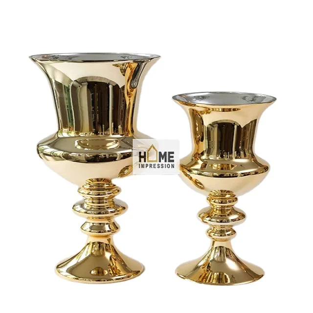 Gold Plinth Decorative Floor Metal Vases Designer Antique Handmade Metal Vases Large Outdoor Metal Gold Vases