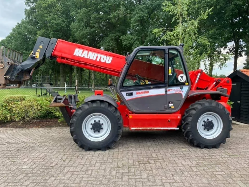 2015 Manitou MRT 2150 Plus Privilege